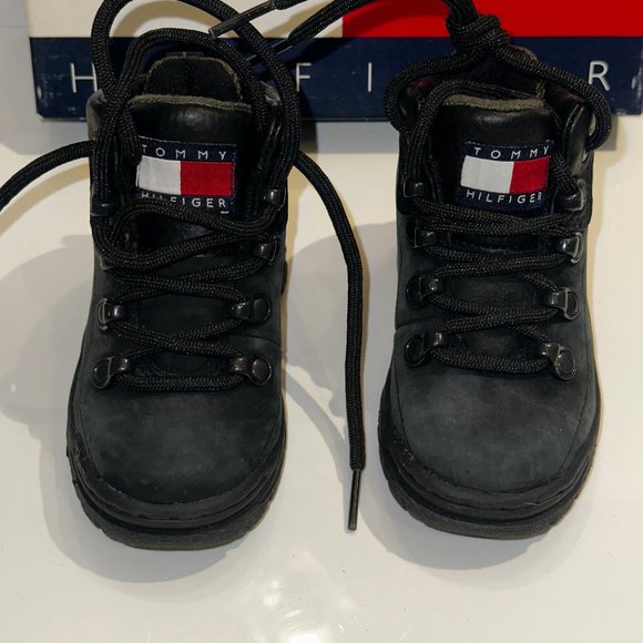Tommy Hilfiger Boys Road Fork Black Baby Shoes Size 6M - Picture 1 of 11